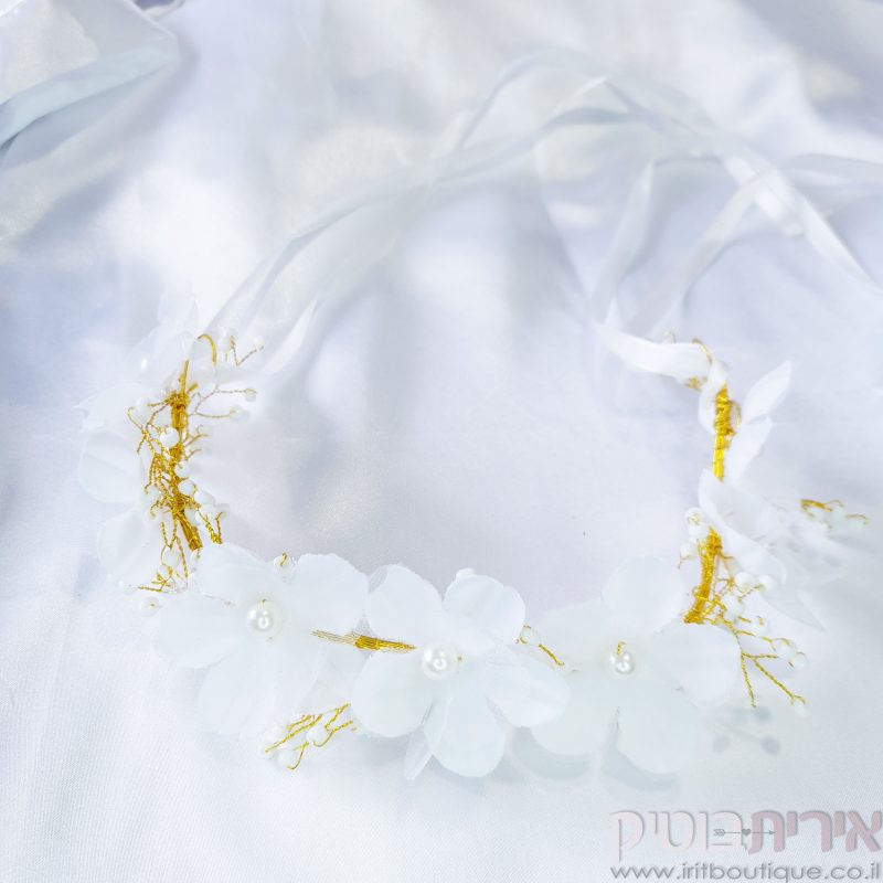 נזר פרחים לבנים בשילוב פנינה - Image 4